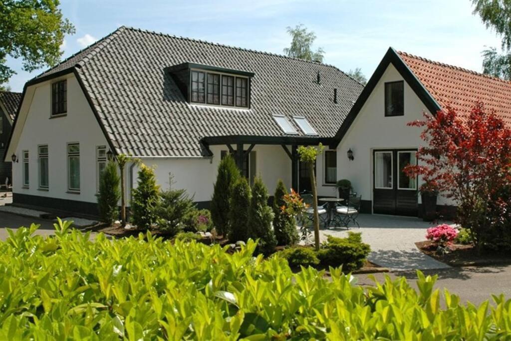 Chalet Forest Putten Even Lekker Weg. Exterior foto